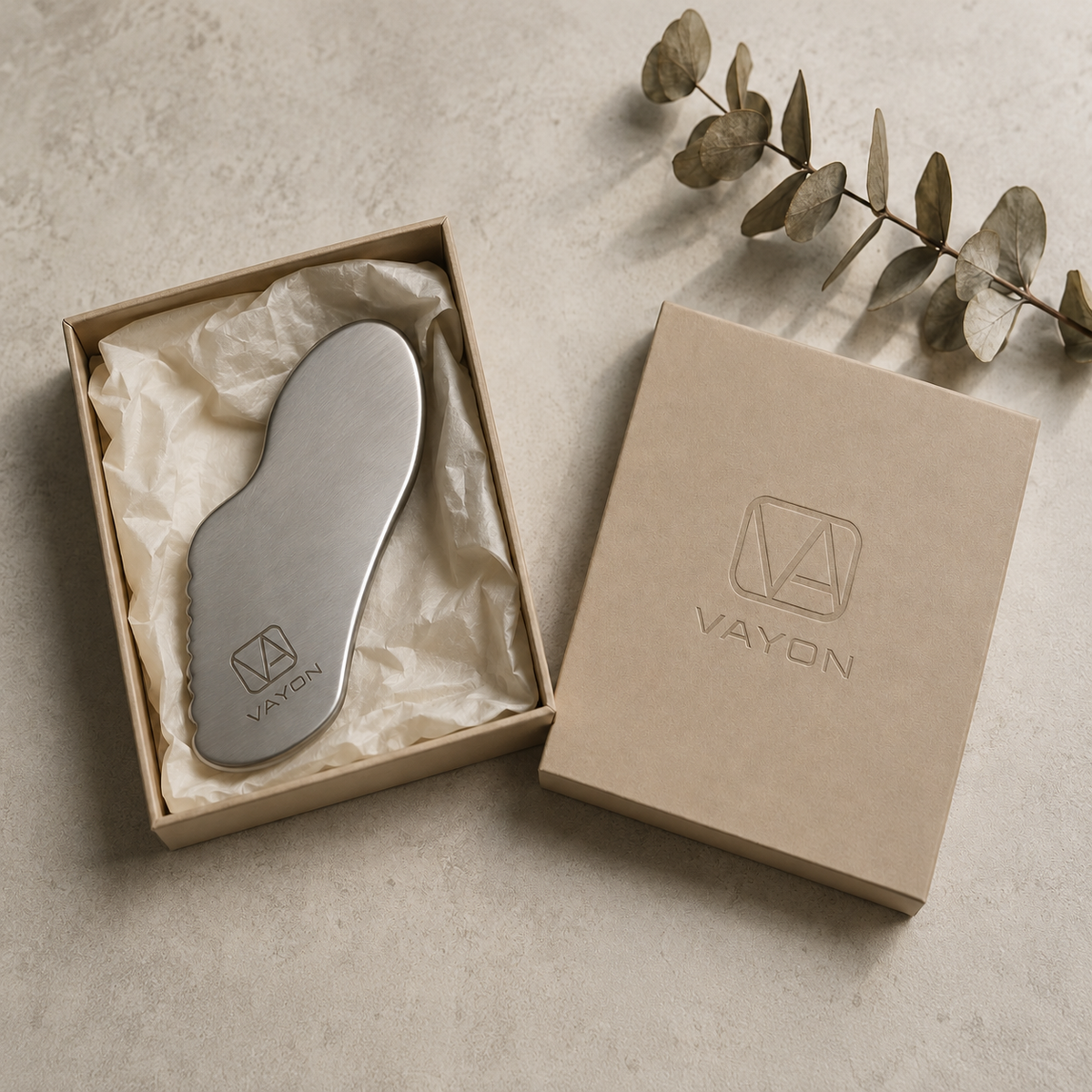 Gua sha en inox VAYON pour le visage — vue 3